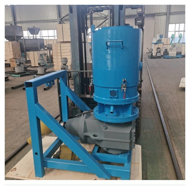 सीई प्रमाणपत्र के साथ फ्लैट डाई 300-800 किग्रा / एच बायोमास लकड़ी गोली मिल चूरा गोली मशीन
