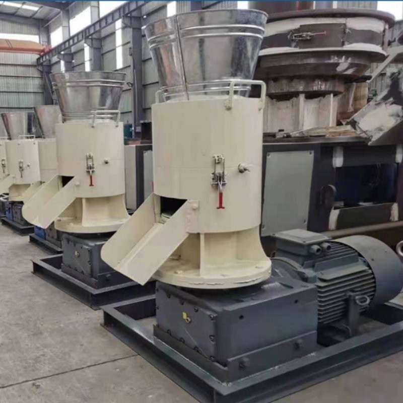 अनुकूलित 7.5KW लकड़ी गोली बनाने बायोमास गोली मशीन छोटे बायोमास गोली मशीन पूर्ण स्वचालित गोली मशीन